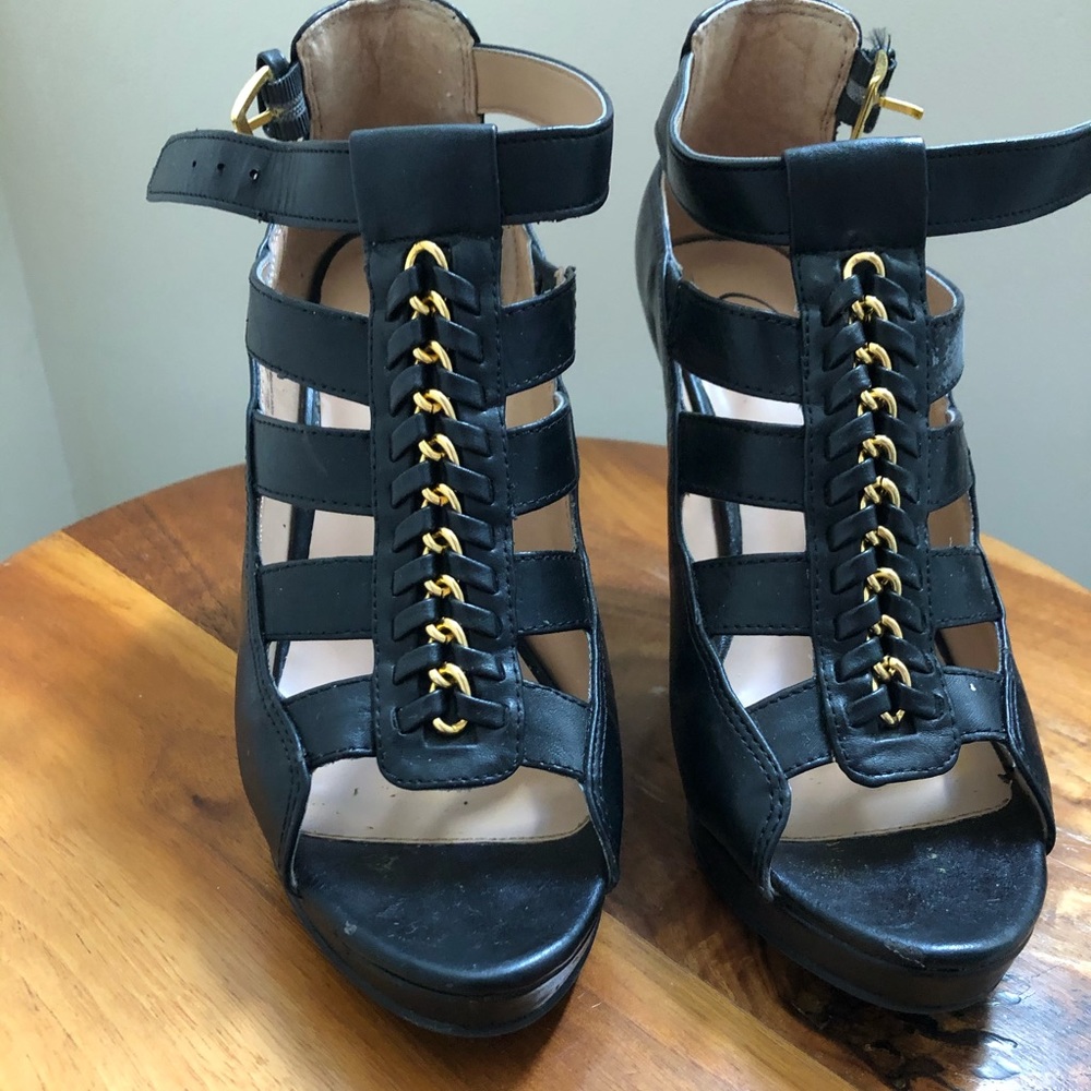 Candies Black Heels with Gold Chain